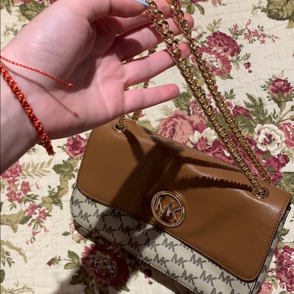 Michael Kors mini brown bag - Picture 3 of 6